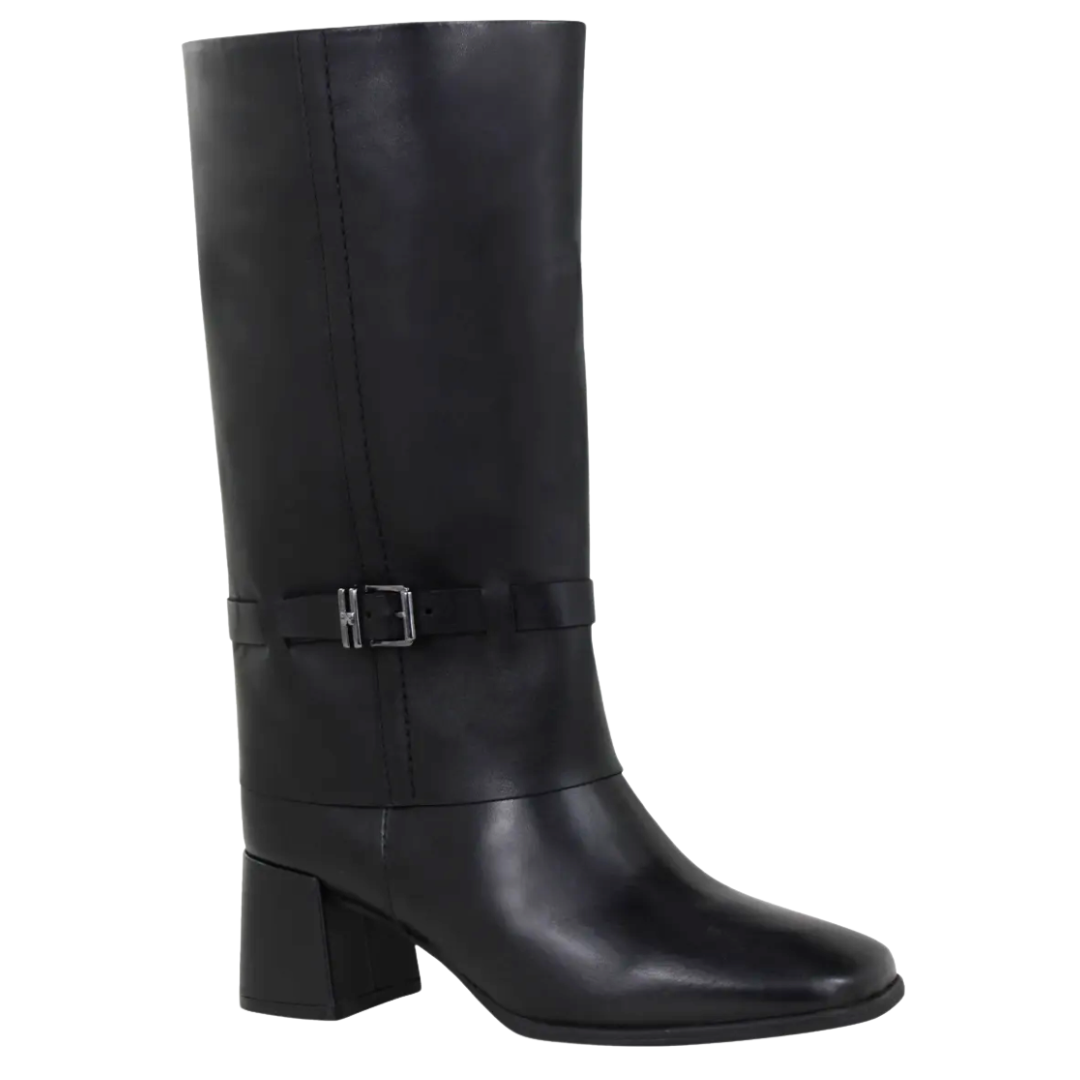 Nu x Neo Isa Boot