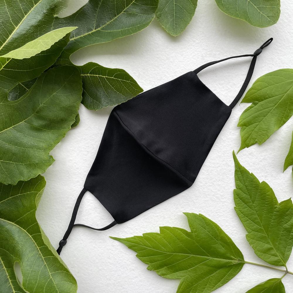 Good & Co Black Silk Face Mask
