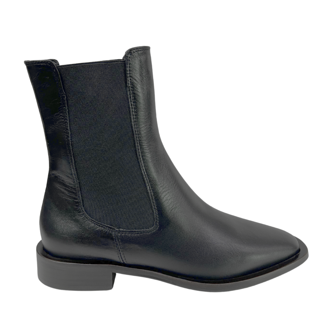 Zinda Coy Boot