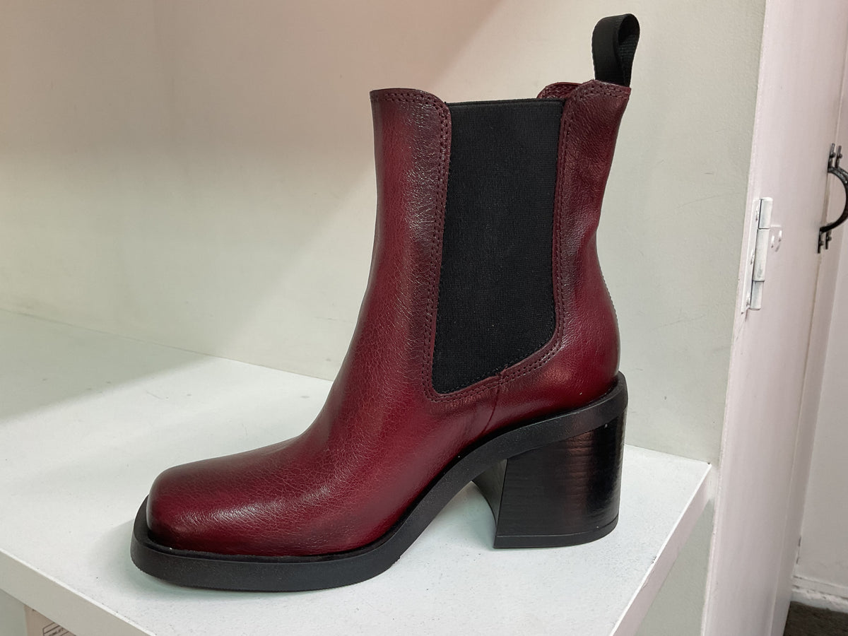 Mjus Grape Boot