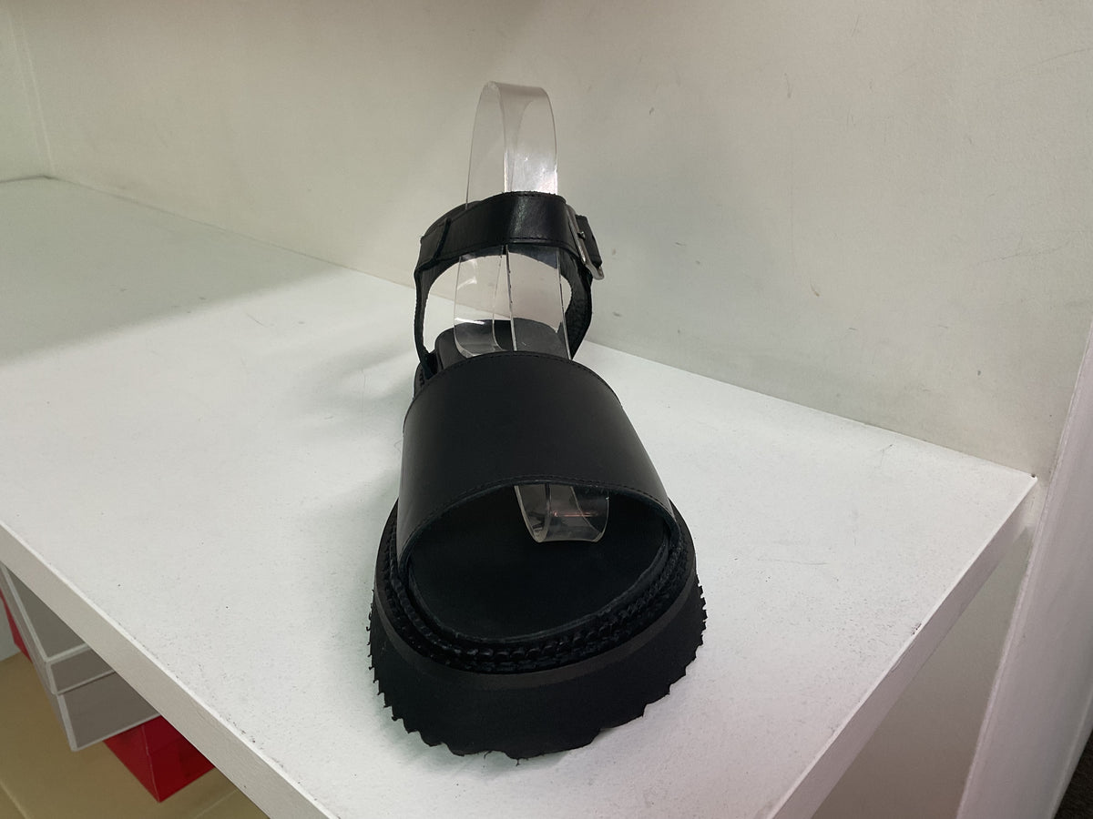 Zoe Kratzmann Sandal