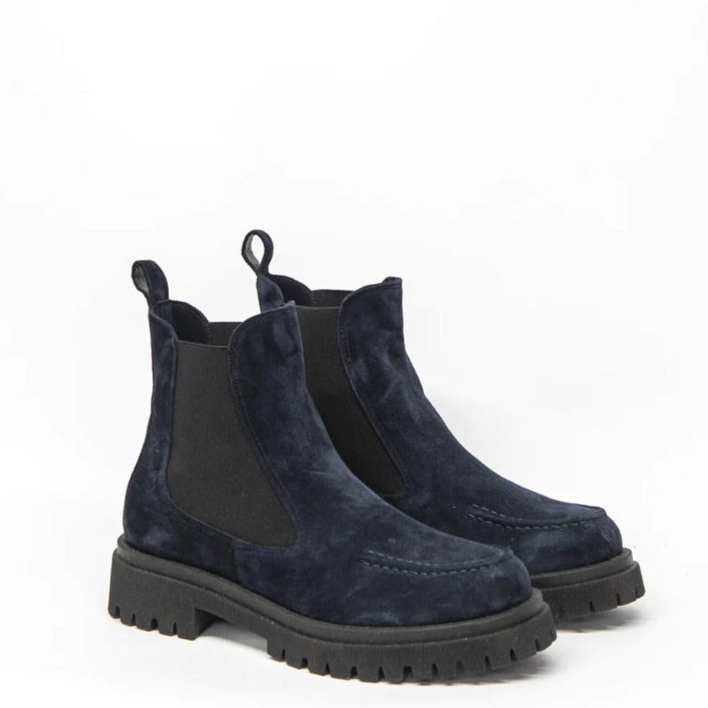 Zoe kratzman Vixen Blue Boot