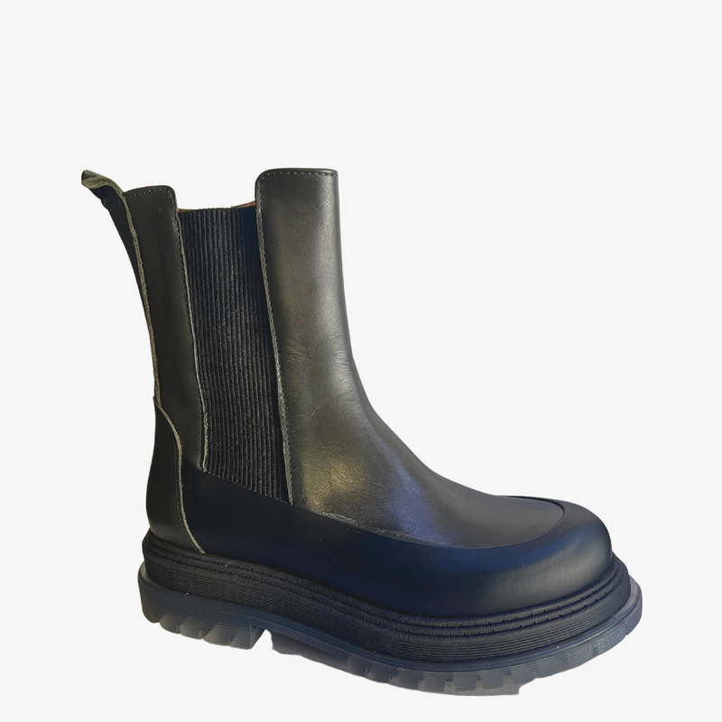 REPO by Phil Gateir Pull on Olive Boots
